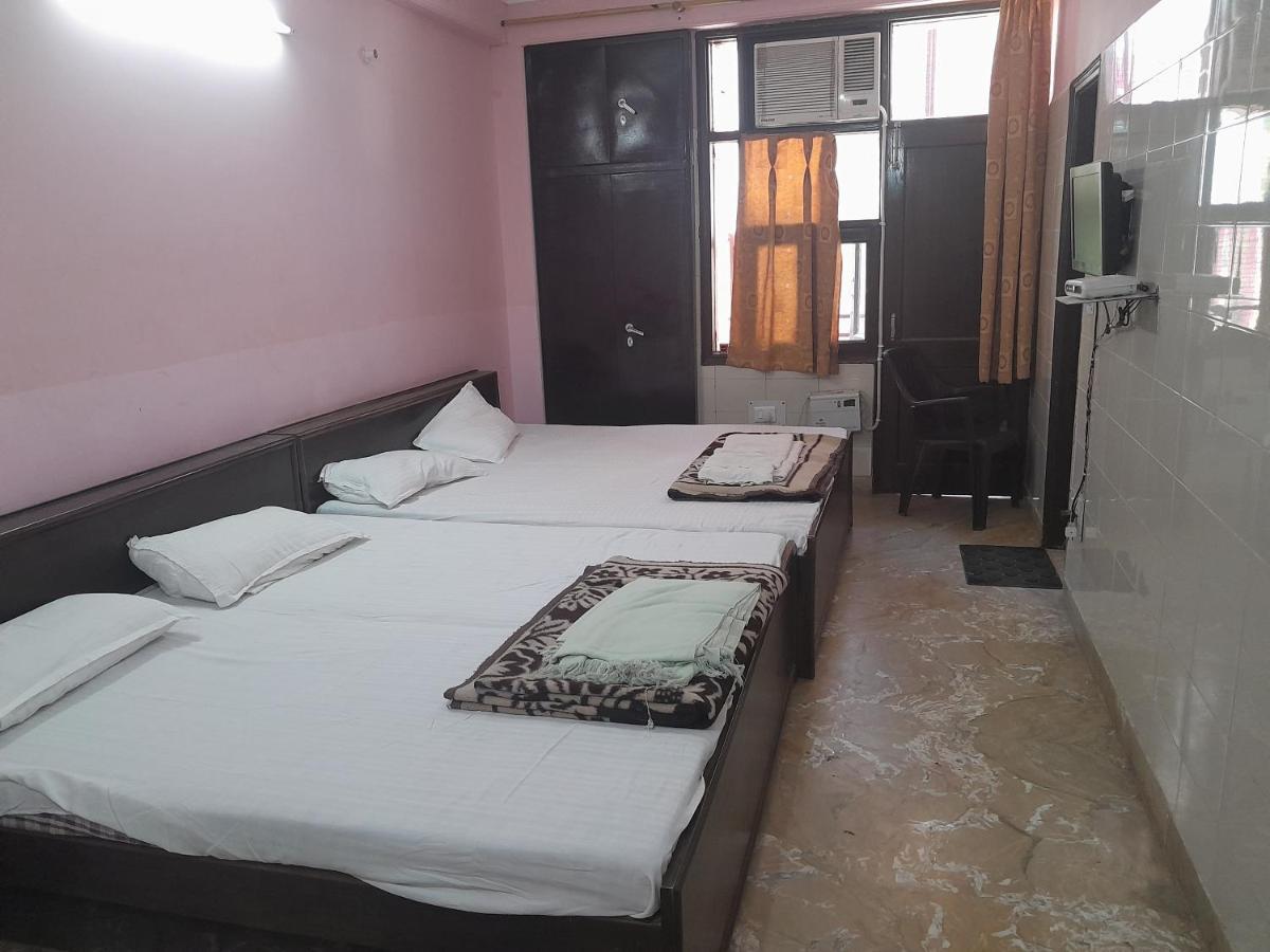 Hotel Sarva Darshan Ashram à Haridwār Extérieur photo