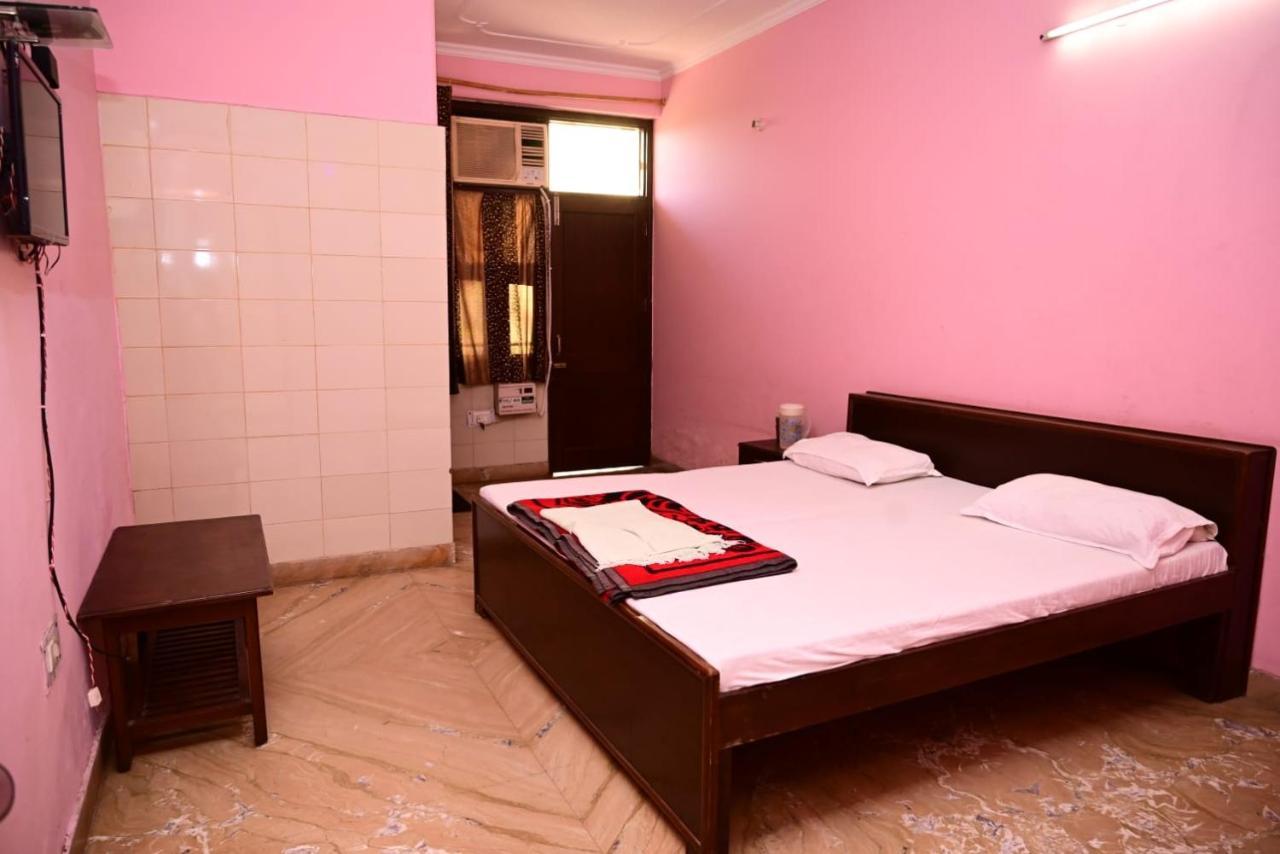 Hotel Sarva Darshan Ashram à Haridwār Extérieur photo